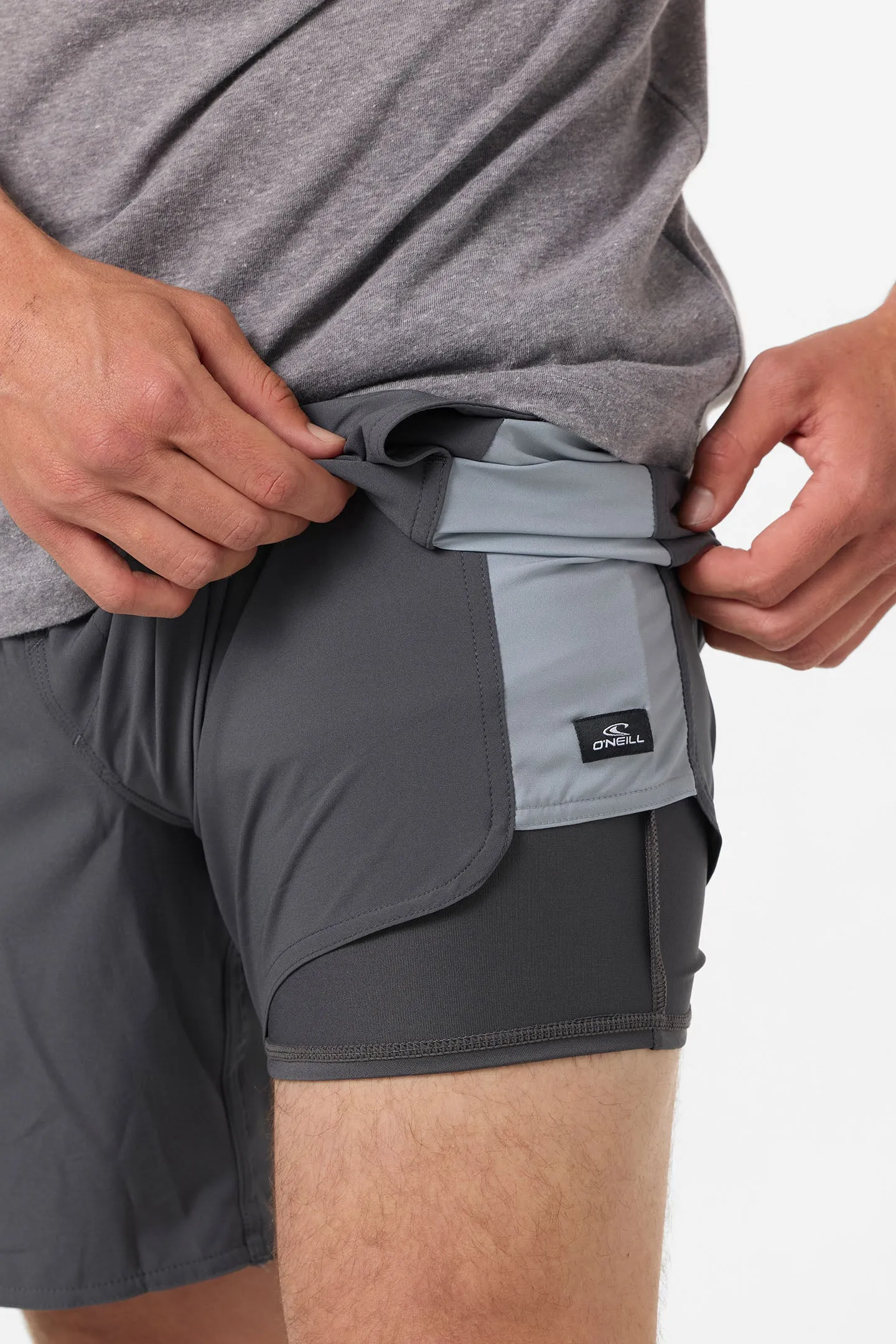 Perform Light Tech Panel Lined Elastic Waist 17" Hybrid Shorts sold by O'Neill product image thumbnail 5