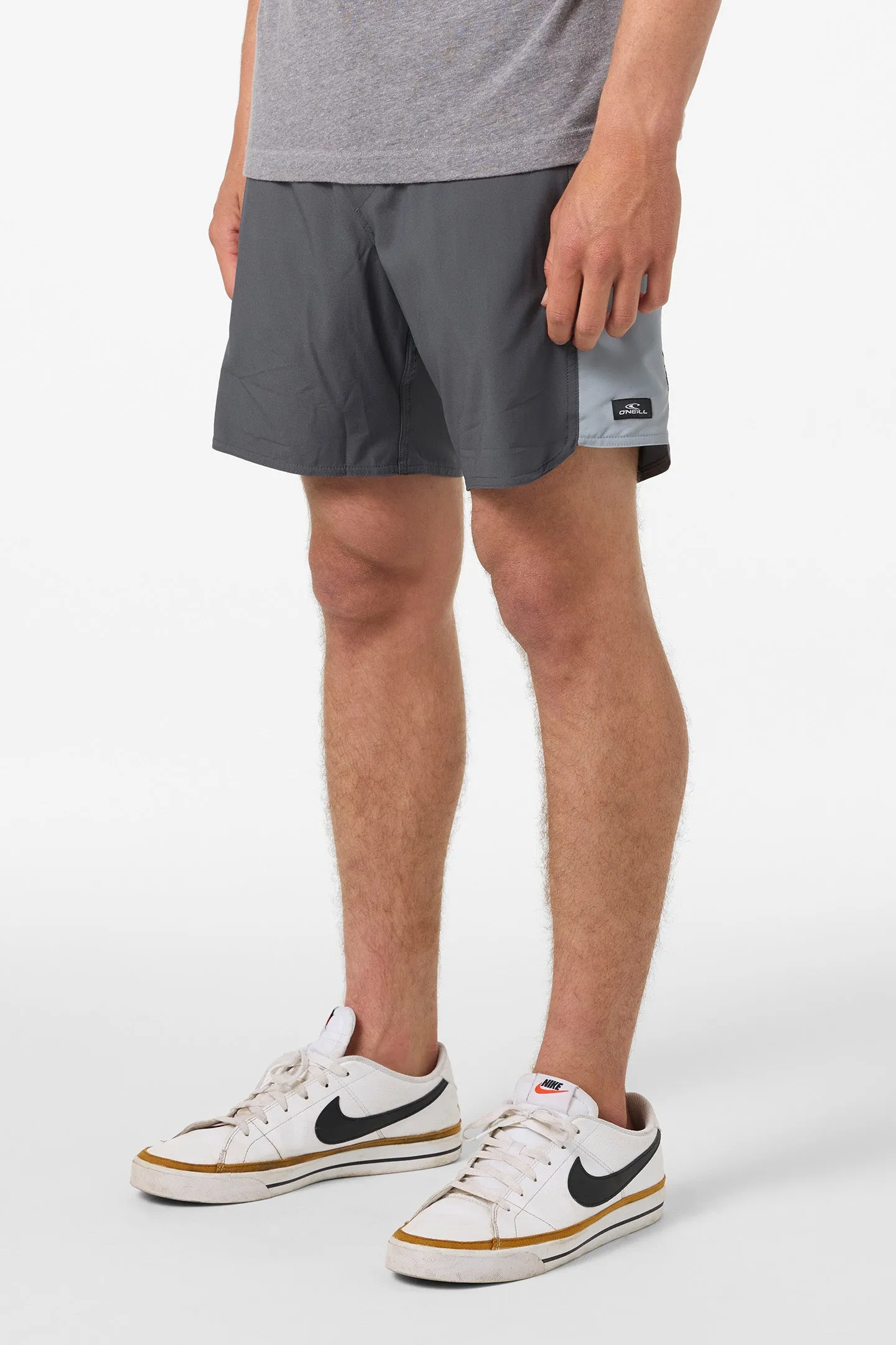 Perform Light Tech Panel Lined Elastic Waist 17" Hybrid Shorts sold by O'Neill product image thumbnail 3