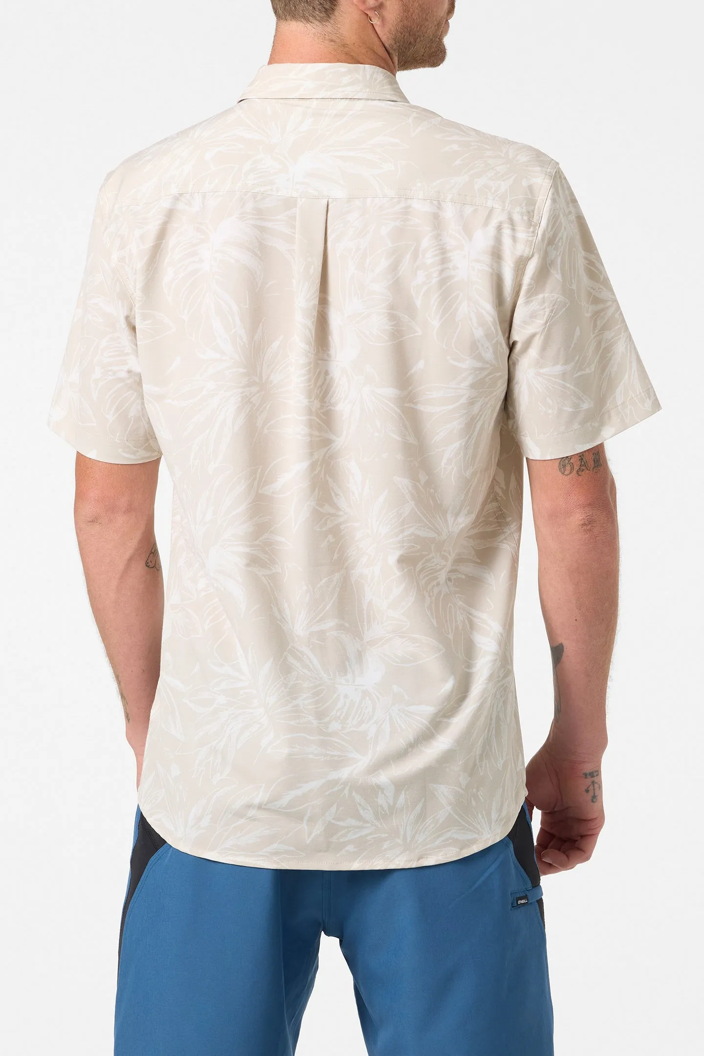 TRVLR UPF Traverse Hawaii Relaxed Fit Shirt sold by O'Neill product image thumbnail 5