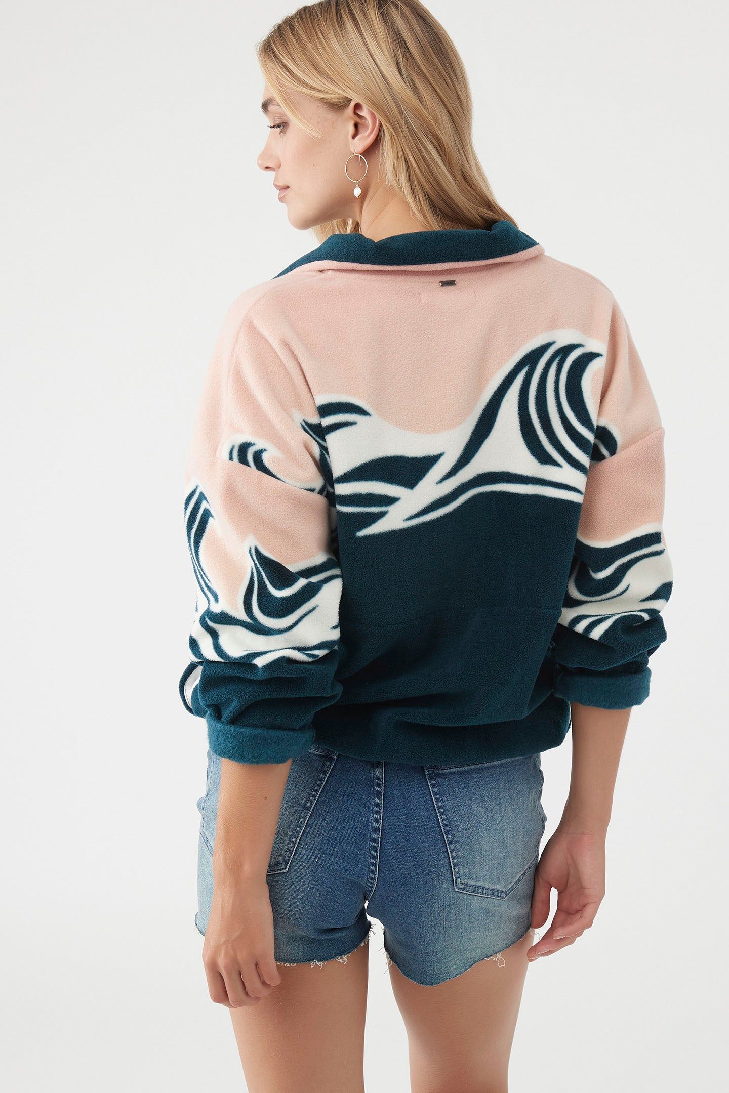 SIERRA SUPERFLEECE WAVE PULLOVER sold by O'Neill product image thumbnail 2