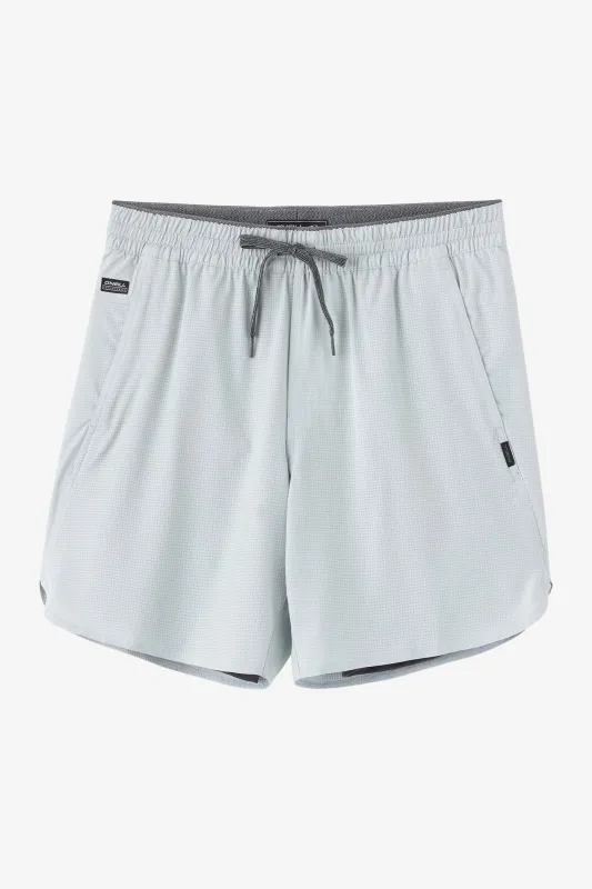TRVLR Tech Lined 17" Hybrid Shorts made by O'Neill