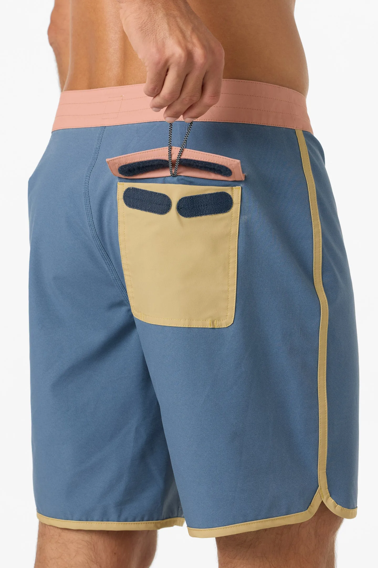 O'Riginals Pigment Scallop 18" Boardshorts sold by O'Neill product image thumbnail 5