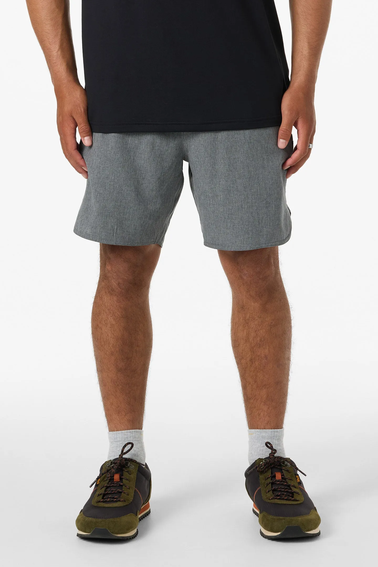 TRVLR Tech Lined 17" Hybrid Shorts sold by O'Neill product image thumbnail 2