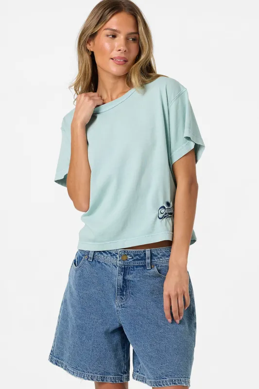 O'Riginals Radical Sun Boxy Tee made by O'Neill