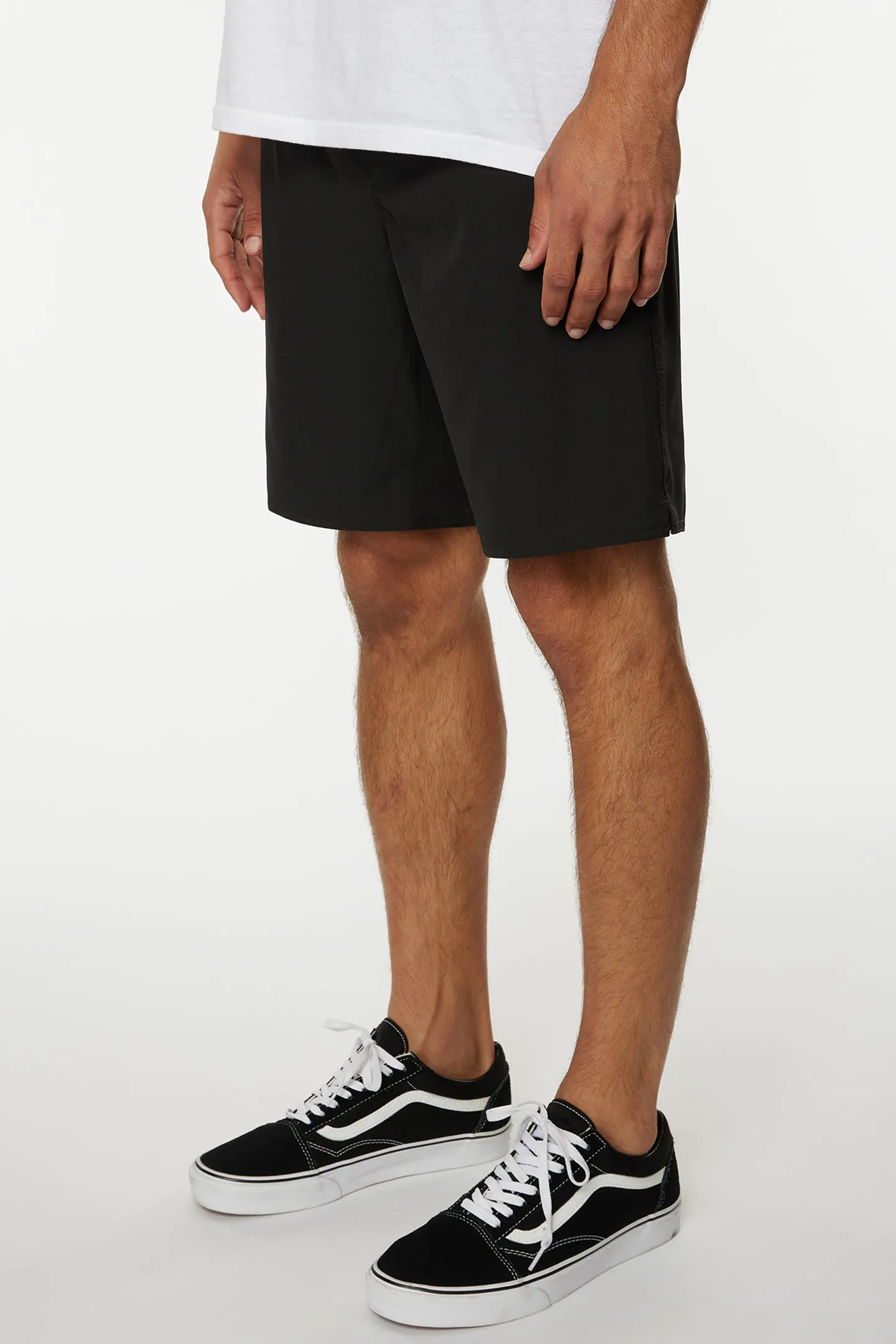 INTERLUDE 19" HYBRID SHORTS sold by O'Neill product image thumbnail 2