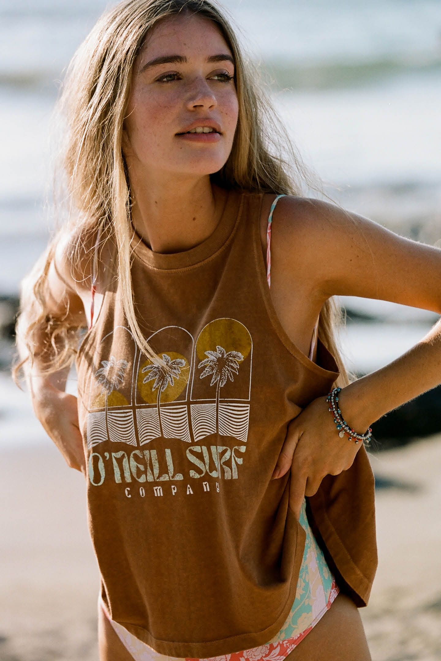 SUNRISE GLOW TANK sold by O'Neill product image thumbnail 3