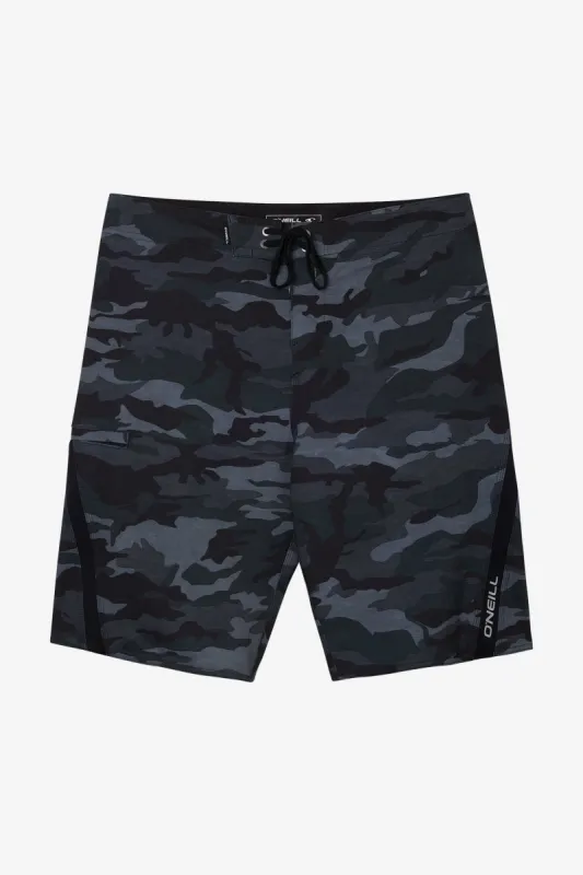 SUPERFREAK CAMO 21" BOARDSHORTS sold by O'Neill