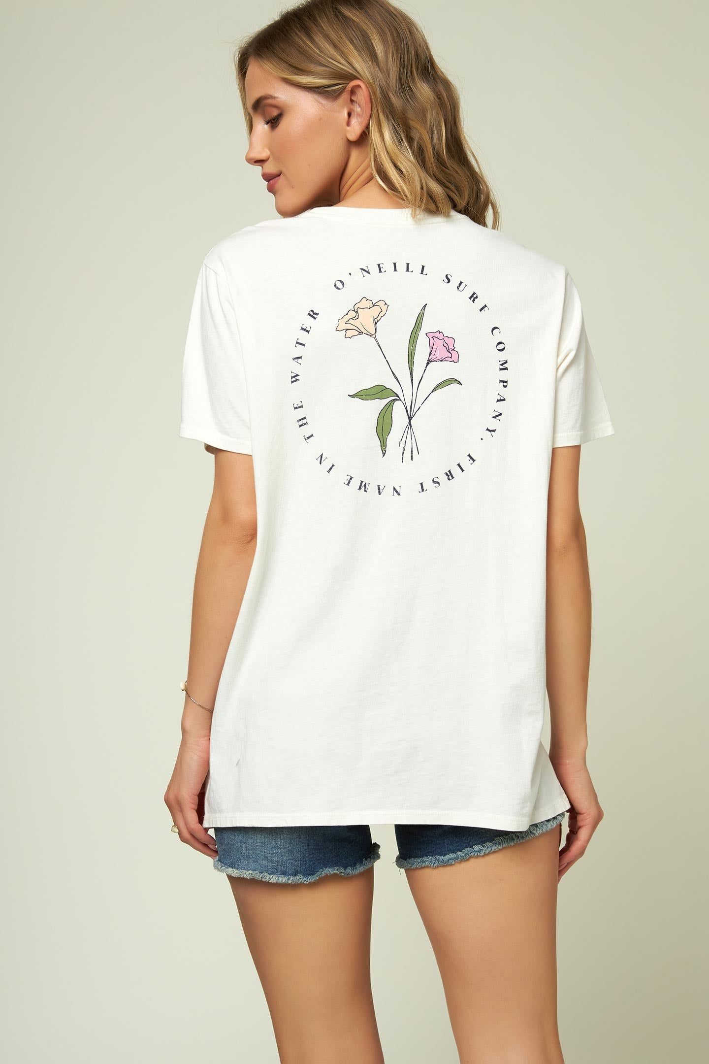 SUPER BLOOM TEE sold by O'Neill