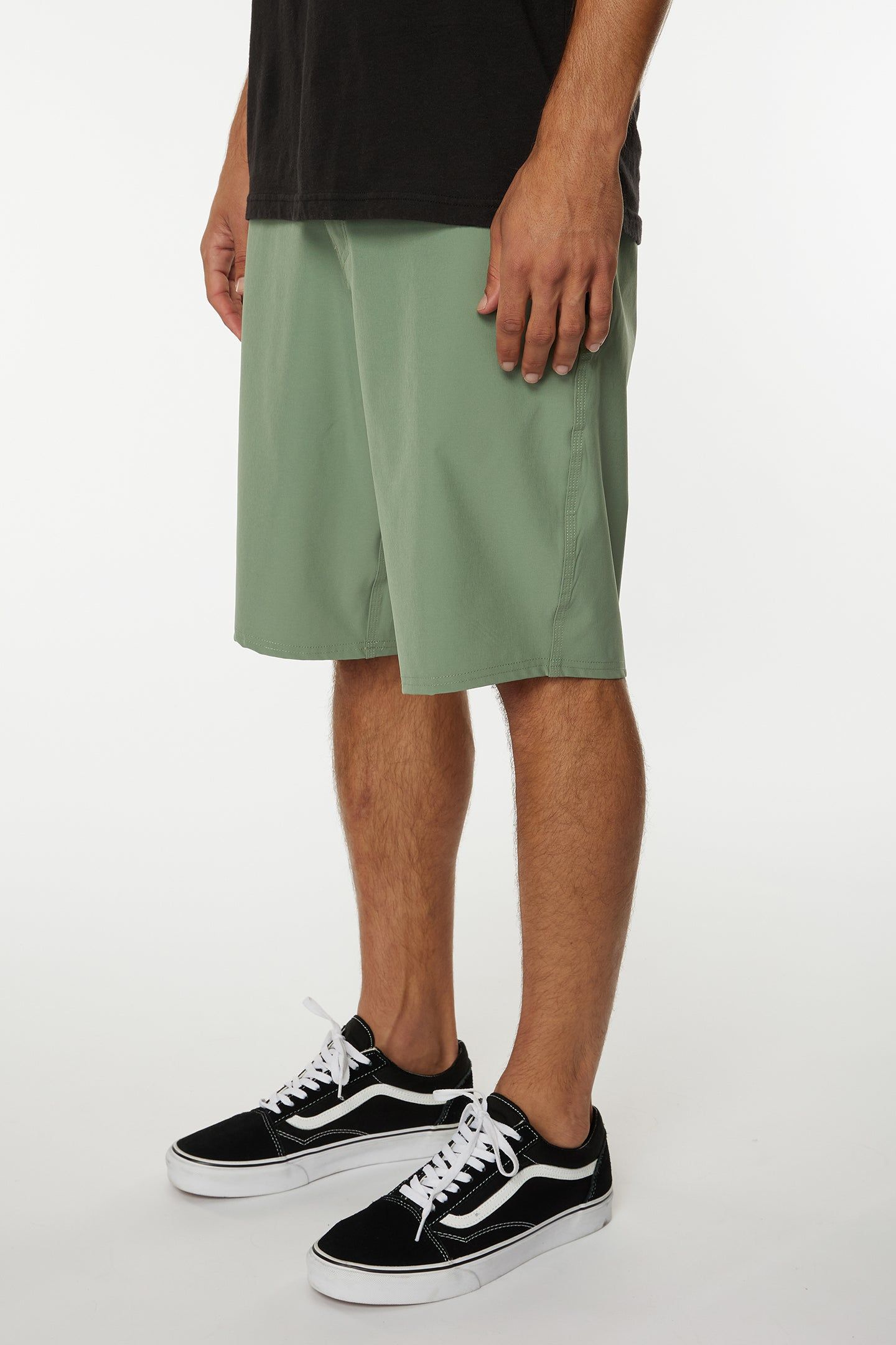 RESERVE SOLID 21" HYBRID SHORTS sold by O'Neill product image thumbnail 2