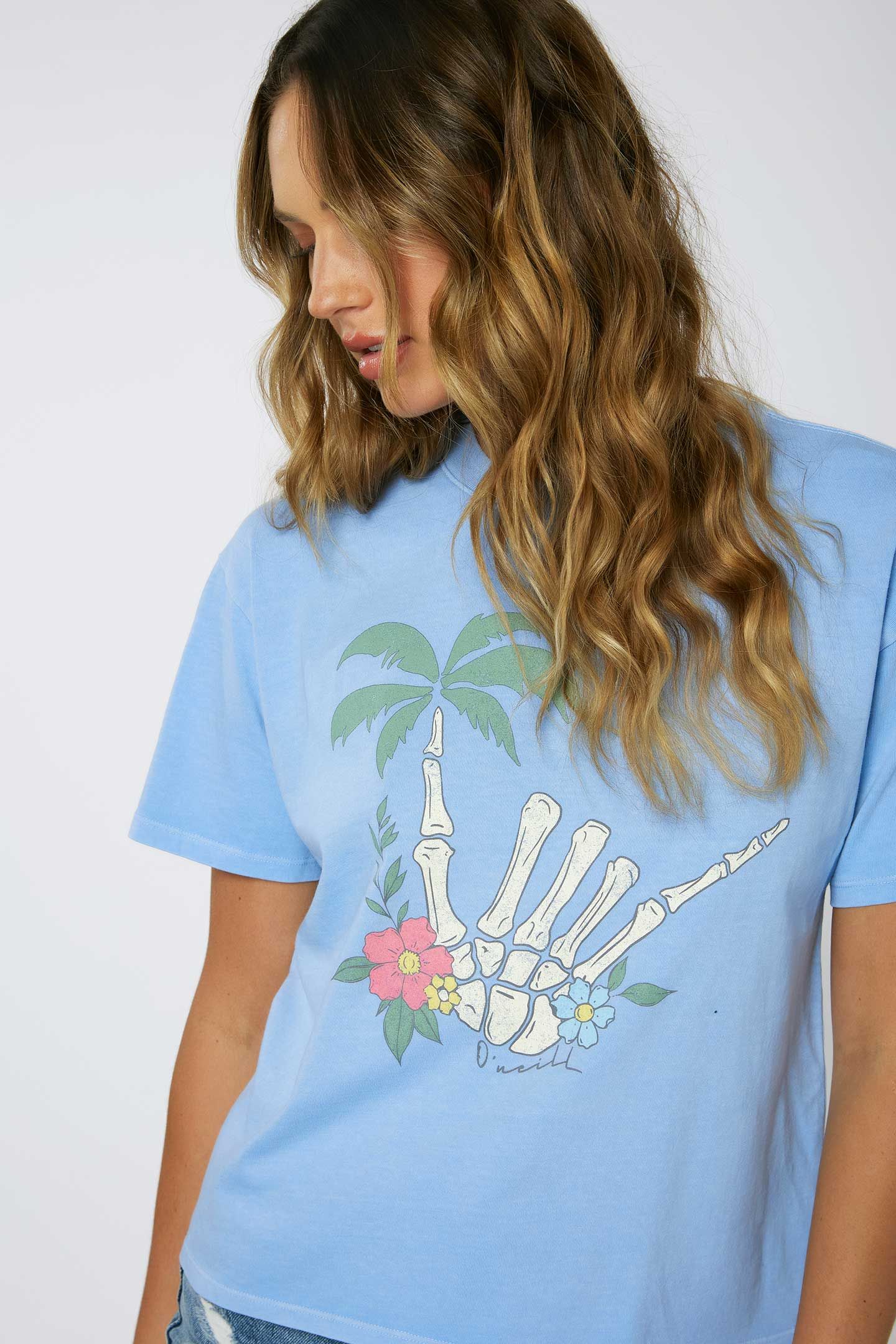 BEACH VIBES ONLY TEE sold by O'Neill product image thumbnail 6