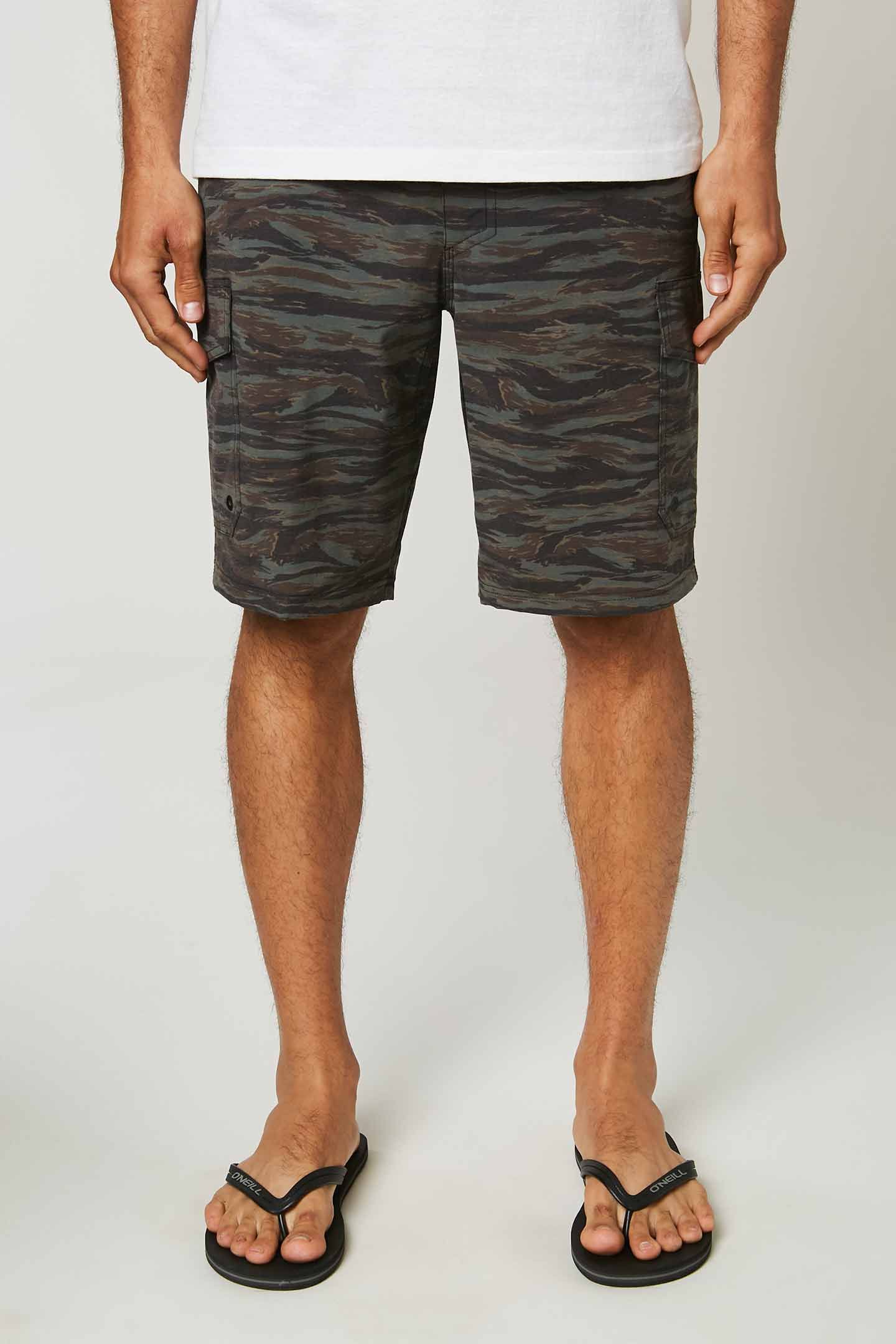 TRVLR CARGO 20" HYBRID SHORTS sold by O'Neill product image thumbnail 3