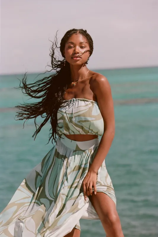 DANNY LORETA PRINT STRAPLESS CROP TOP sold by O'Neill