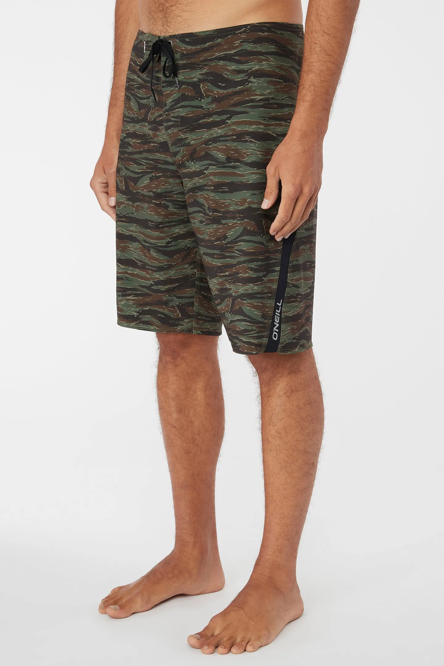 SUPERFREAK CAMO 21" BOARDSHORTS sold by O'Neill product image thumbnail 3