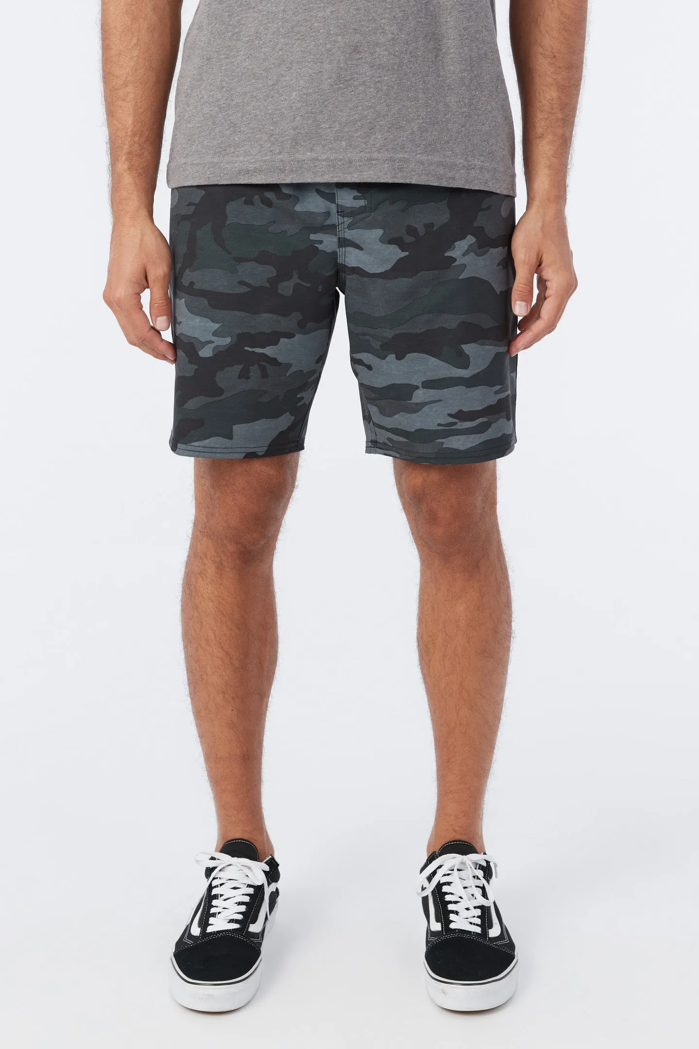 RESERVE ELASTIC WAIST 18" HYBRID SHORTS sold by O'Neill product image thumbnail 2