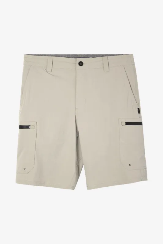 TRVLR CARGO 20" HYBRID SHORTS sold by O'Neill