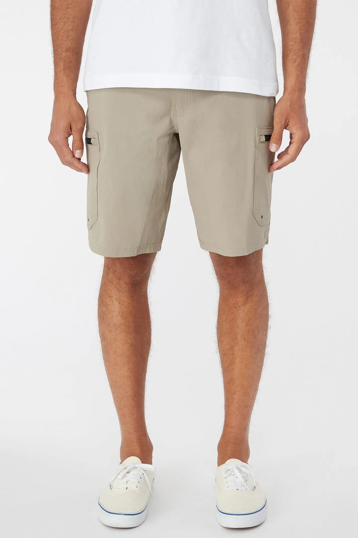 TRVLR CARGO 20" HYBRID SHORTS sold by O'Neill product image thumbnail 3