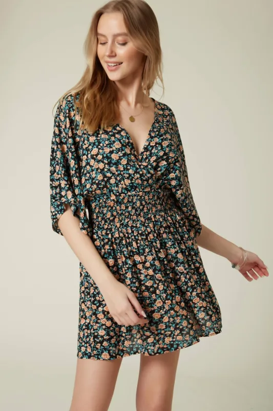 AMAZE DRESS sold by O'Neill