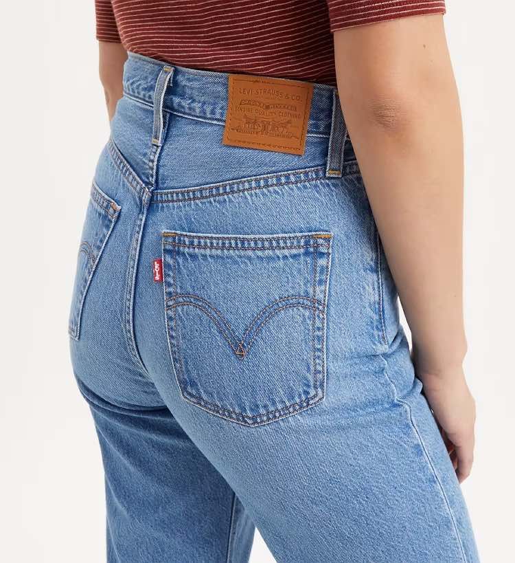 LEVIS RIBCAGE STRAIGHT ANKLE - IN THE MIDDLE sold by OAK product image thumbnail 2