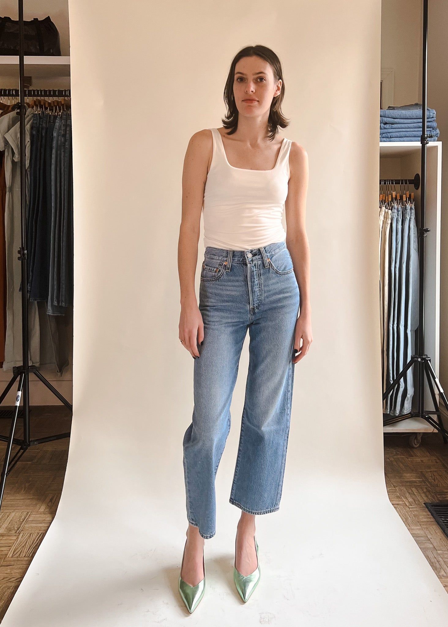 LEVIS RIBCAGE STRAIGHT ANKLE - IN THE MIDDLE sold by OAK product image thumbnail 3