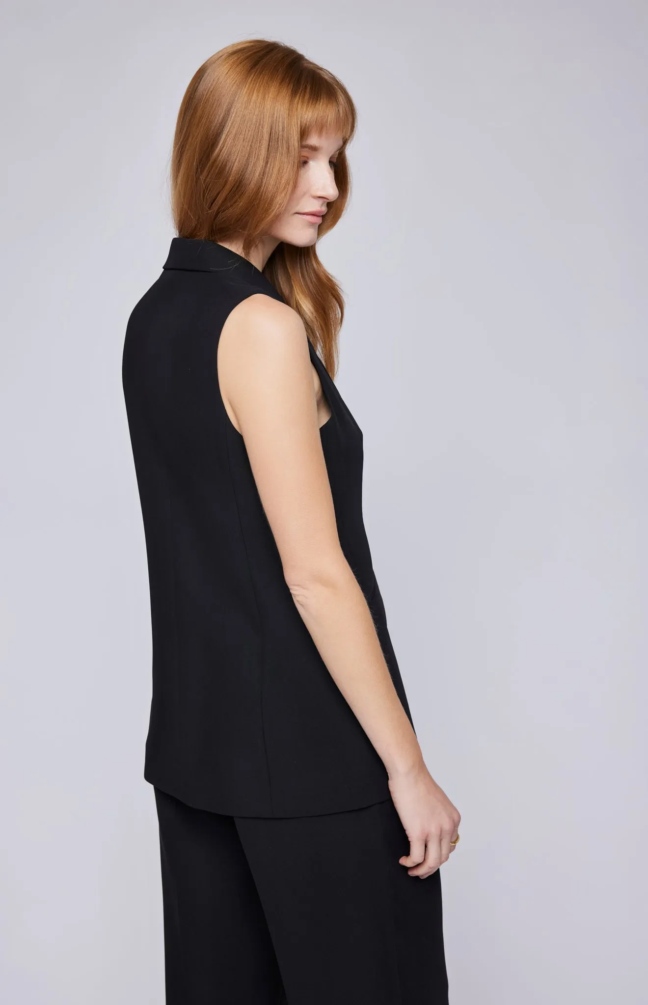 GENTLE FAWN BAILEY VEST - BLACK sold by OAK product image thumbnail 2