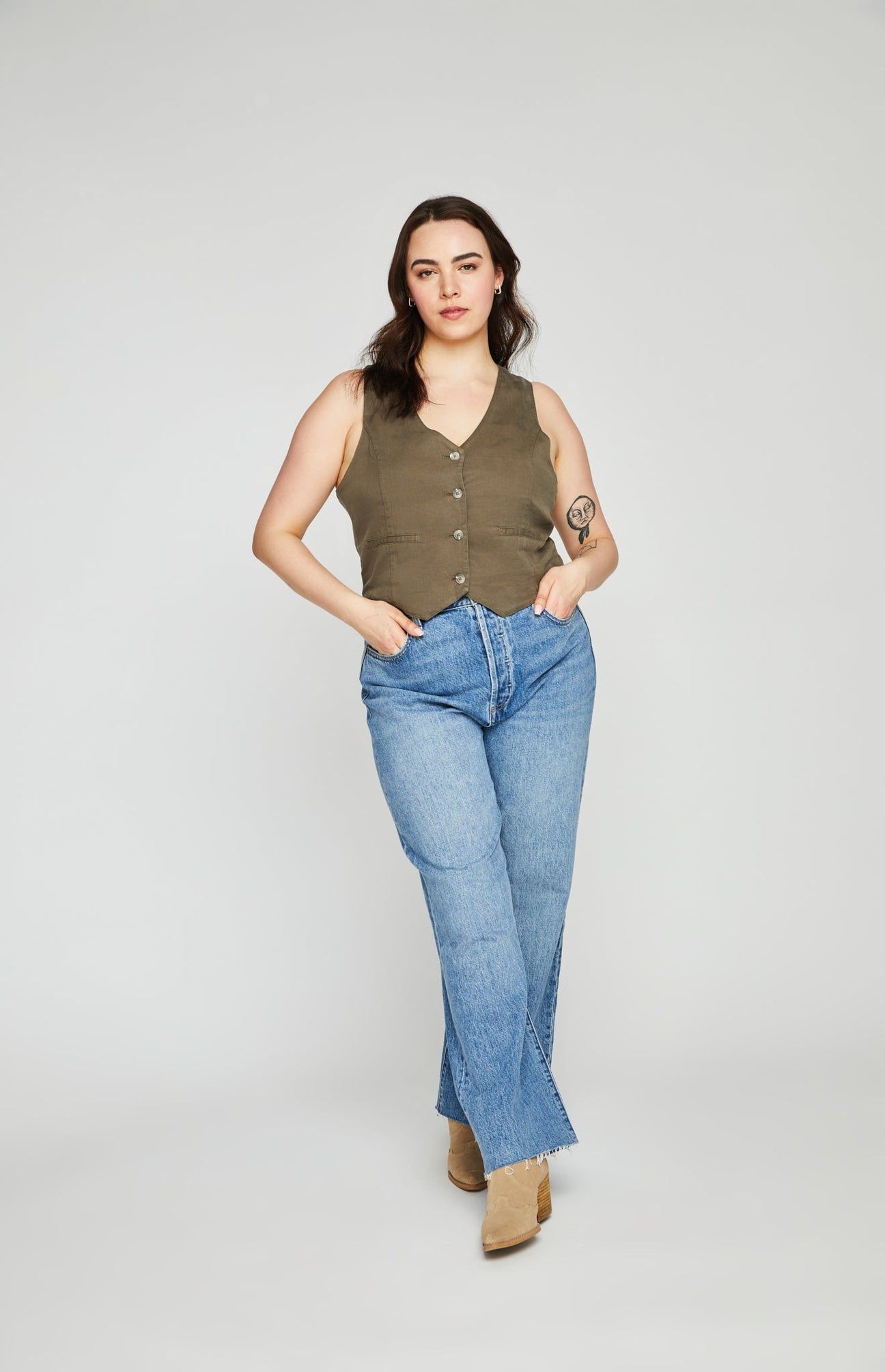 GENTLE FAWN CARMEN VEST - LAUREL GREEN sold by OAK product image thumbnail 5