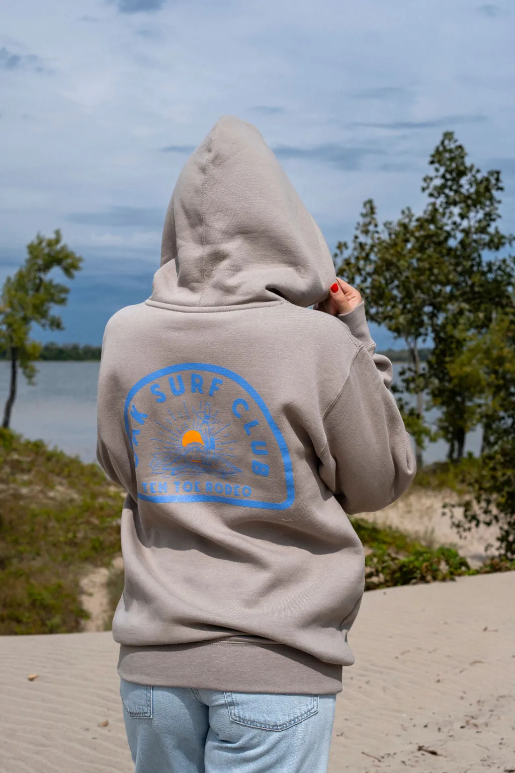 OAK SURF CLUB TEN TOE RODEO HOODIE - CEMENT sold by OAK product image thumbnail 4