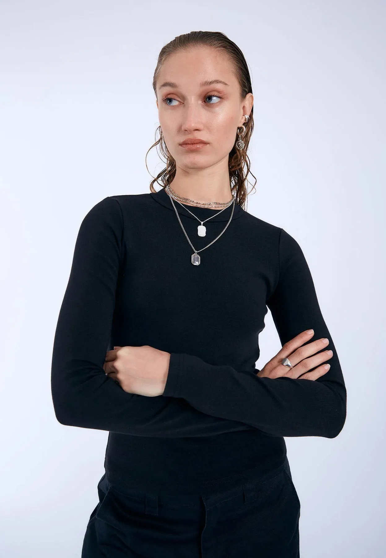 STELLA TOP - BLACK sold by OAK product image thumbnail 3