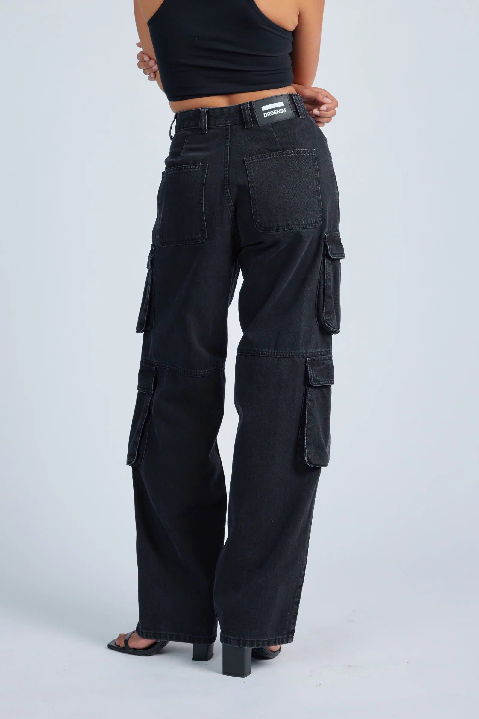 DR.DENIM DONNA MULTI CARGO - BLACK USED sold by OAK product image thumbnail 5