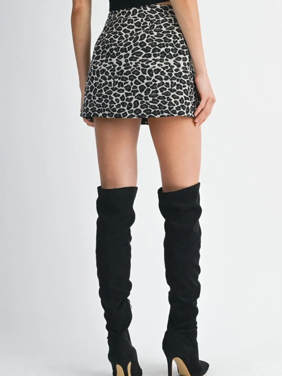 LEOPARD JACQUAD PLEATED MINI SKORT sold by OAK product image thumbnail 2