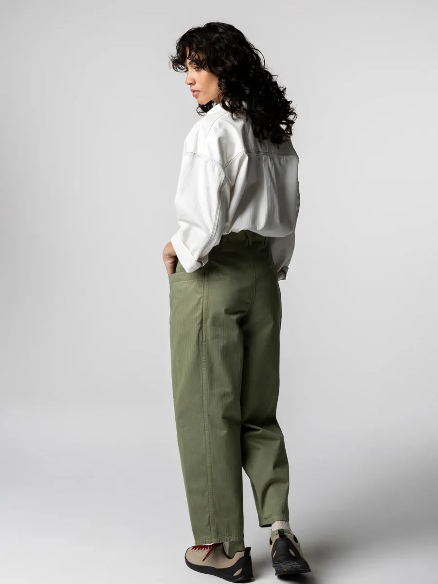 FINISTERRE CROFT BARREL TROUSER - BAYLEAF sold by OAK product image thumbnail 2