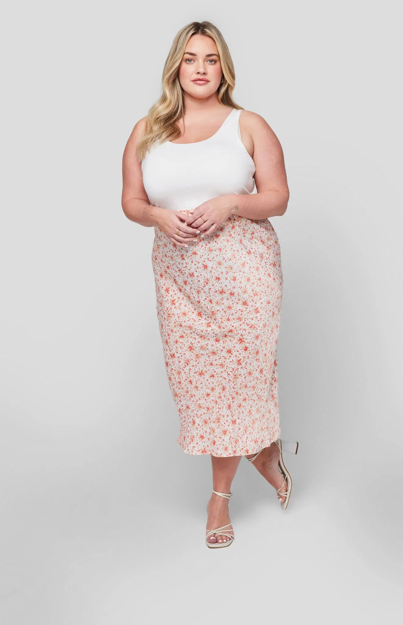 GENTLE FAWN FLORENTINE SKIRT - WHITE DITSY sold by OAK product image thumbnail 4