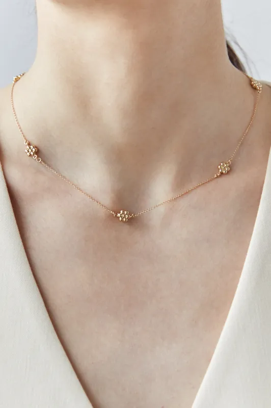 FLOWER ROLO CHAIN NECKLACE sold by OAK AND FORT