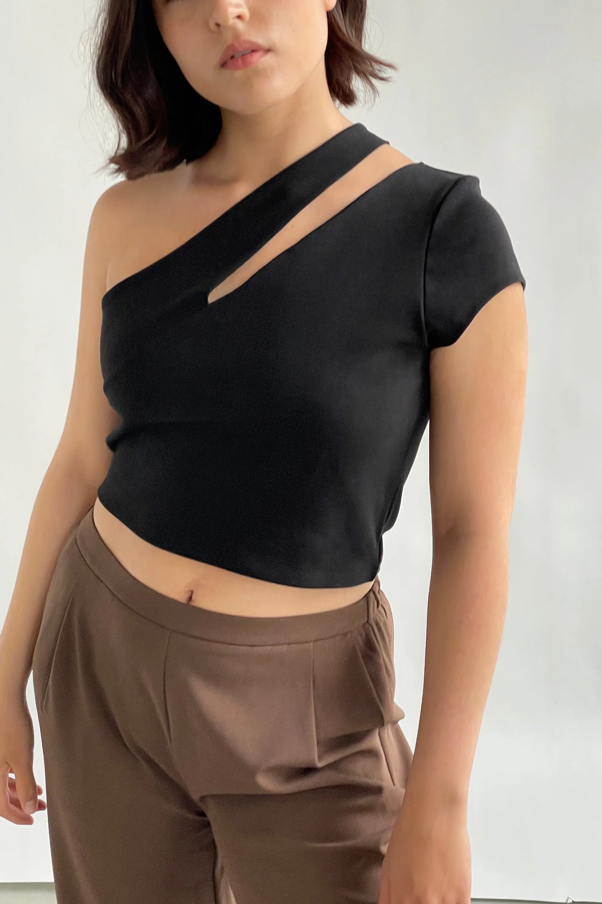 TOP WITH CUT OUT sold by OAK AND FORT product image thumbnail 3