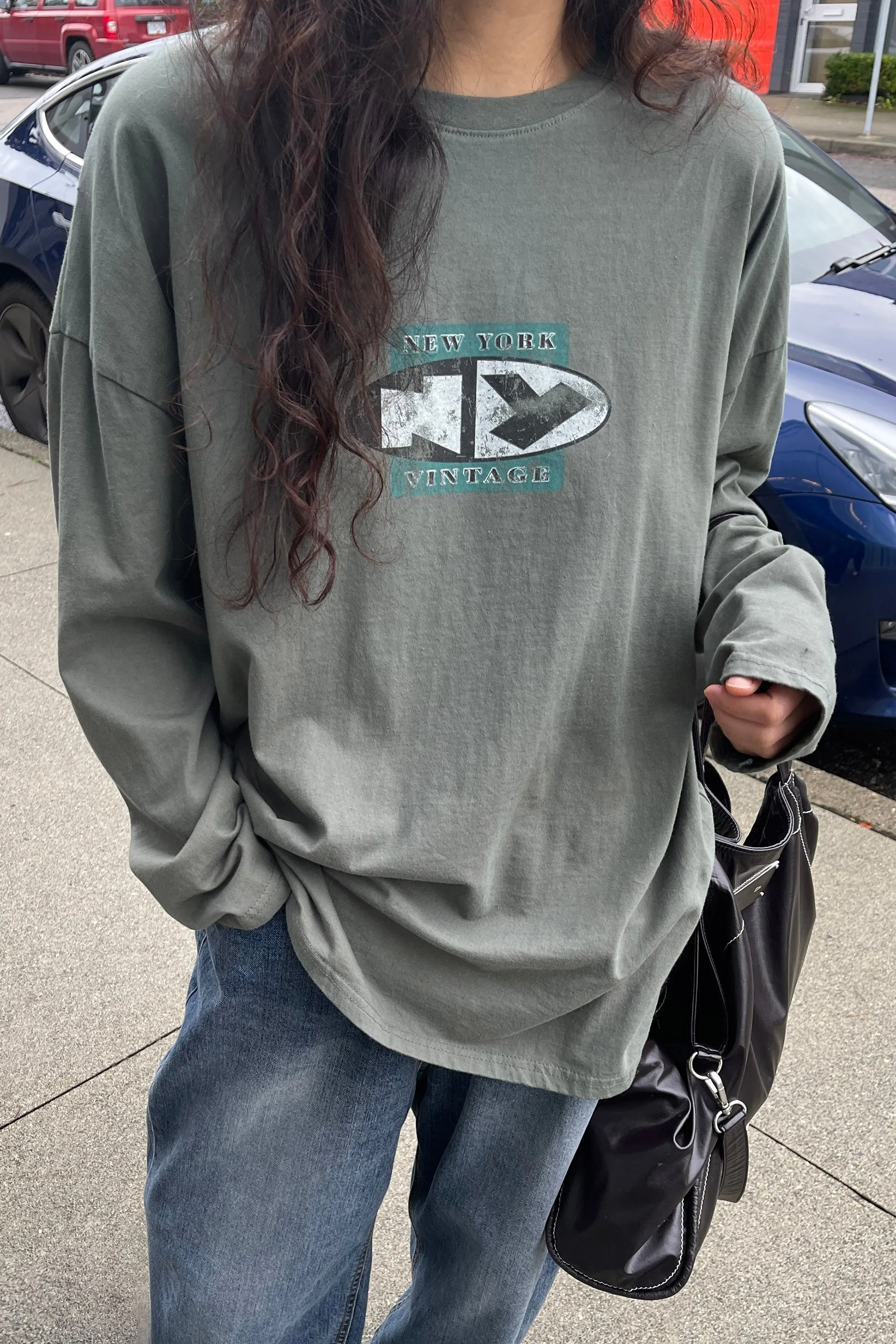 NEW YORK VINTAGE GRAPHIC TOP sold by OAK AND FORT