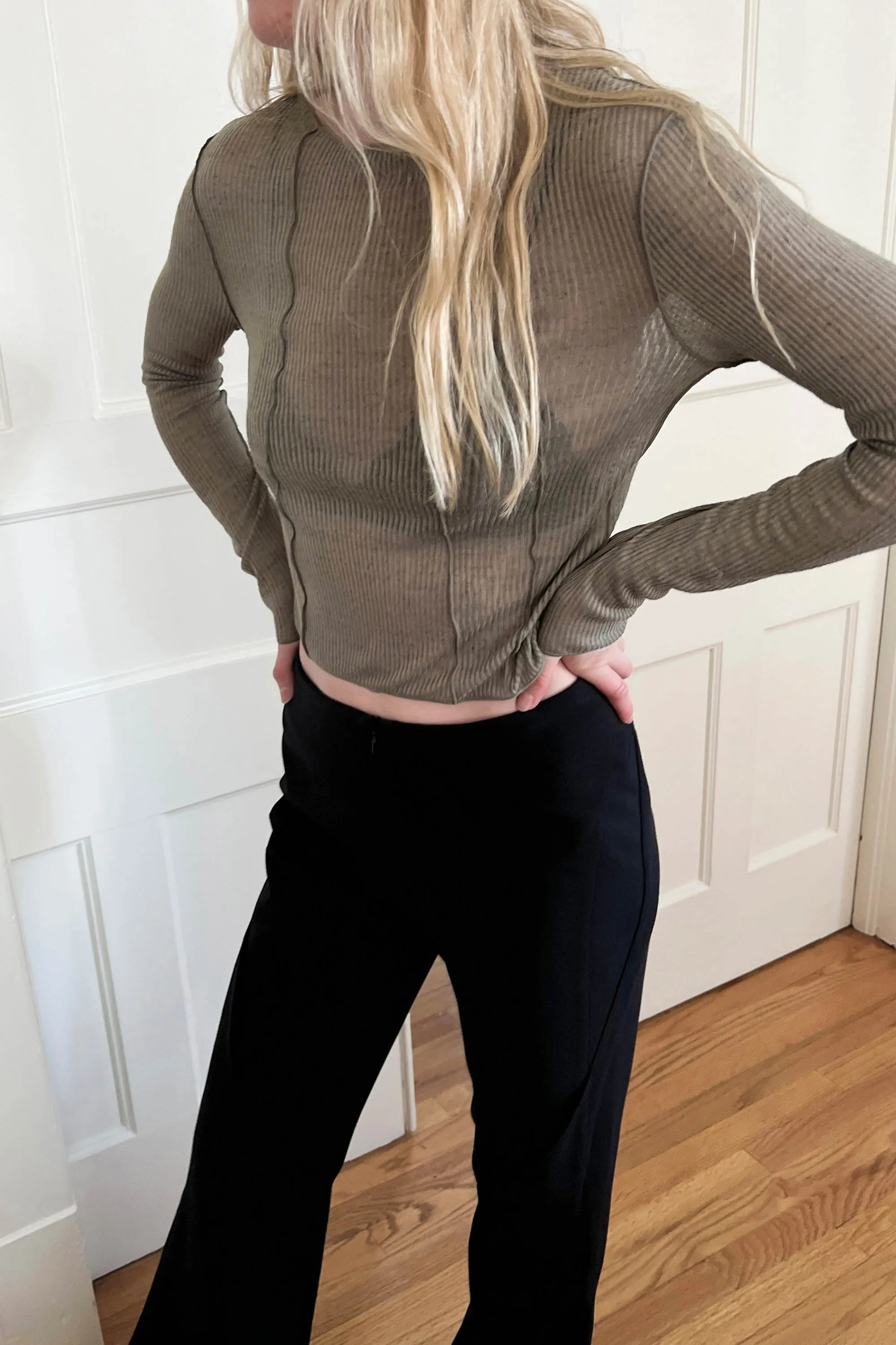 EXPOSED SEAM LONG SLEEVE TOP sold by OAK AND FORT product image thumbnail 3