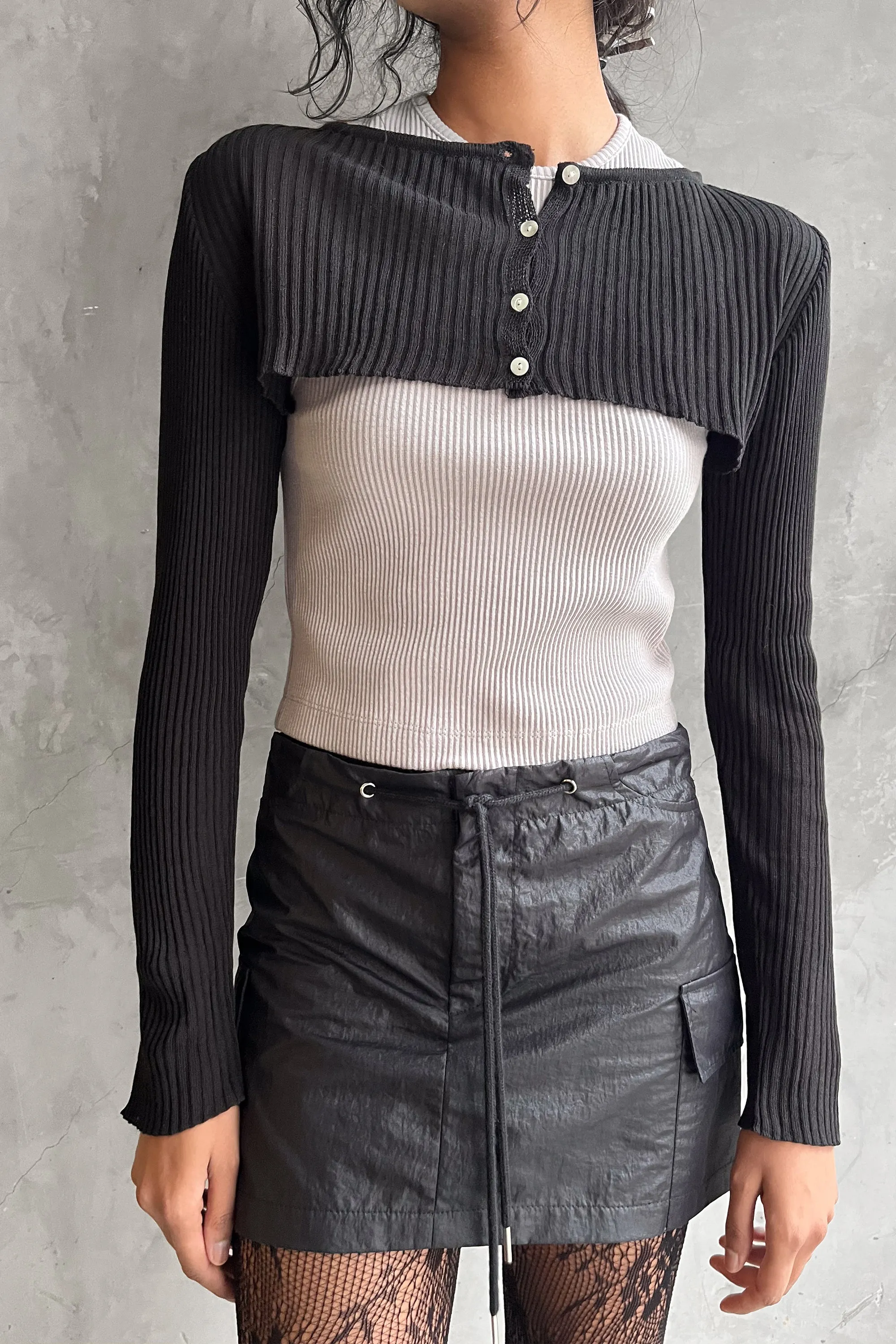 ULTRA CROPPED BUTTON UP TOP sold by OAK AND FORT