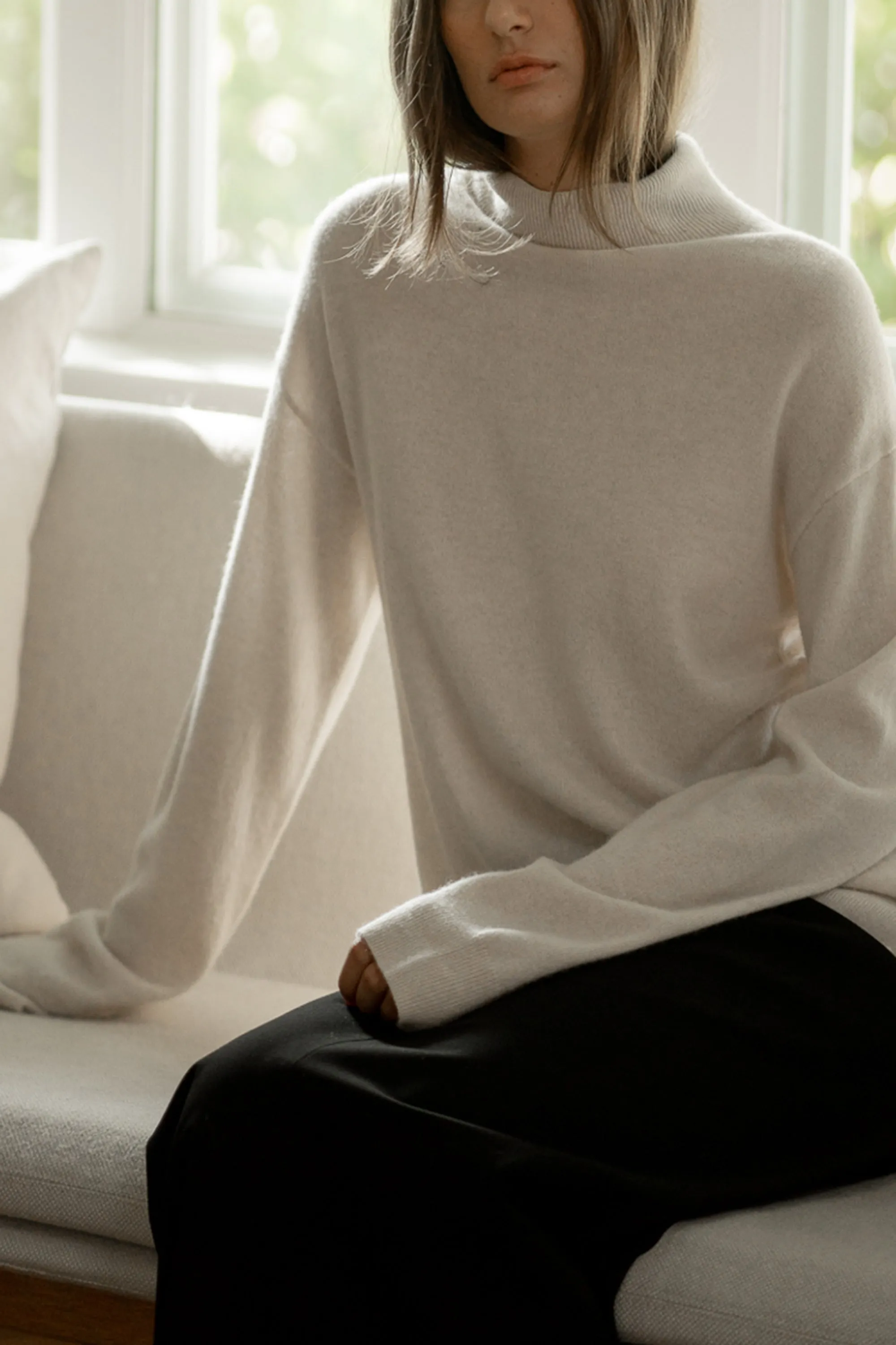 100% CASHMERE TURTLENECK SWEATER sold by OAK AND FORT product image thumbnail 2