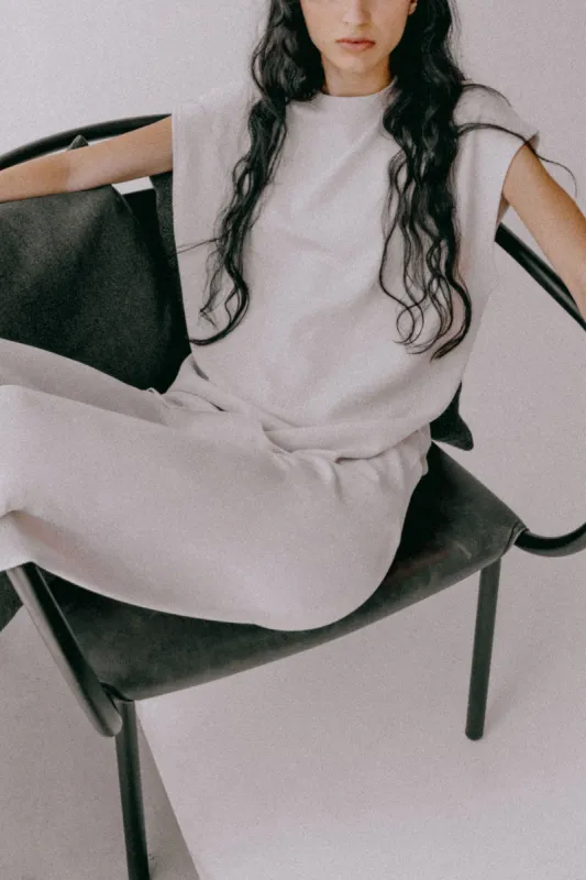 FLOWY SHORT SLEEVE TOP sold by OAK AND FORT