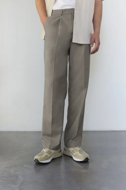 STRAIGHT LEG PANT sold by OAK AND FORT