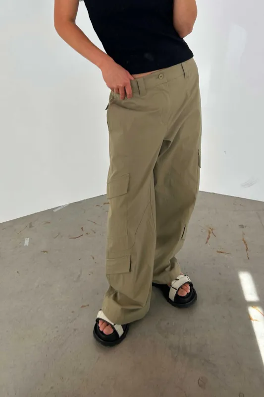 COTTON NYLON CARGO PANT sold by OAK AND FORT