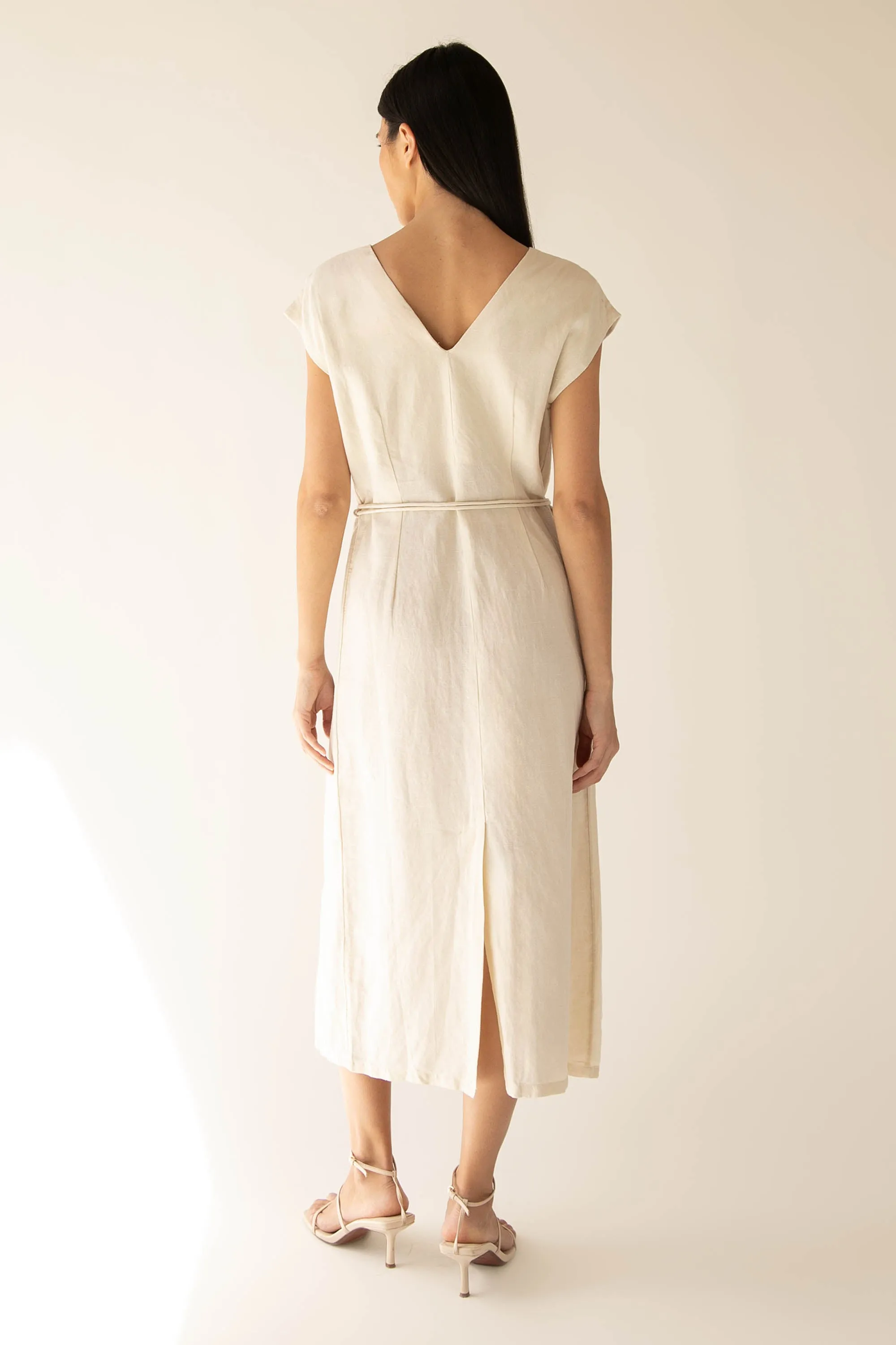 LINEN BLEND BUTTON UP MIDI DRESS sold by OAK AND FORT product image thumbnail 4