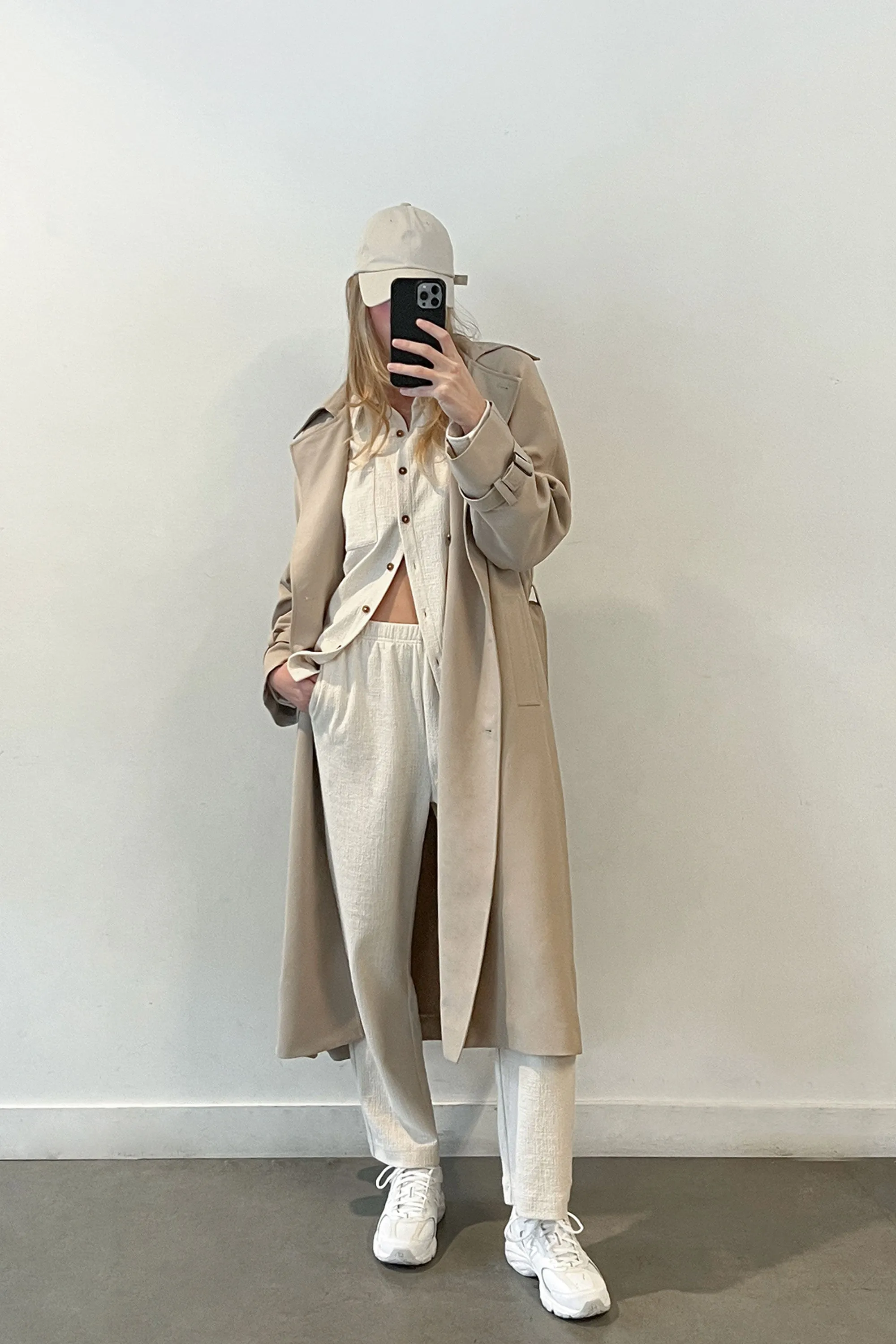 ELASTIC WAIST PANT sold by OAK AND FORT product image thumbnail 2