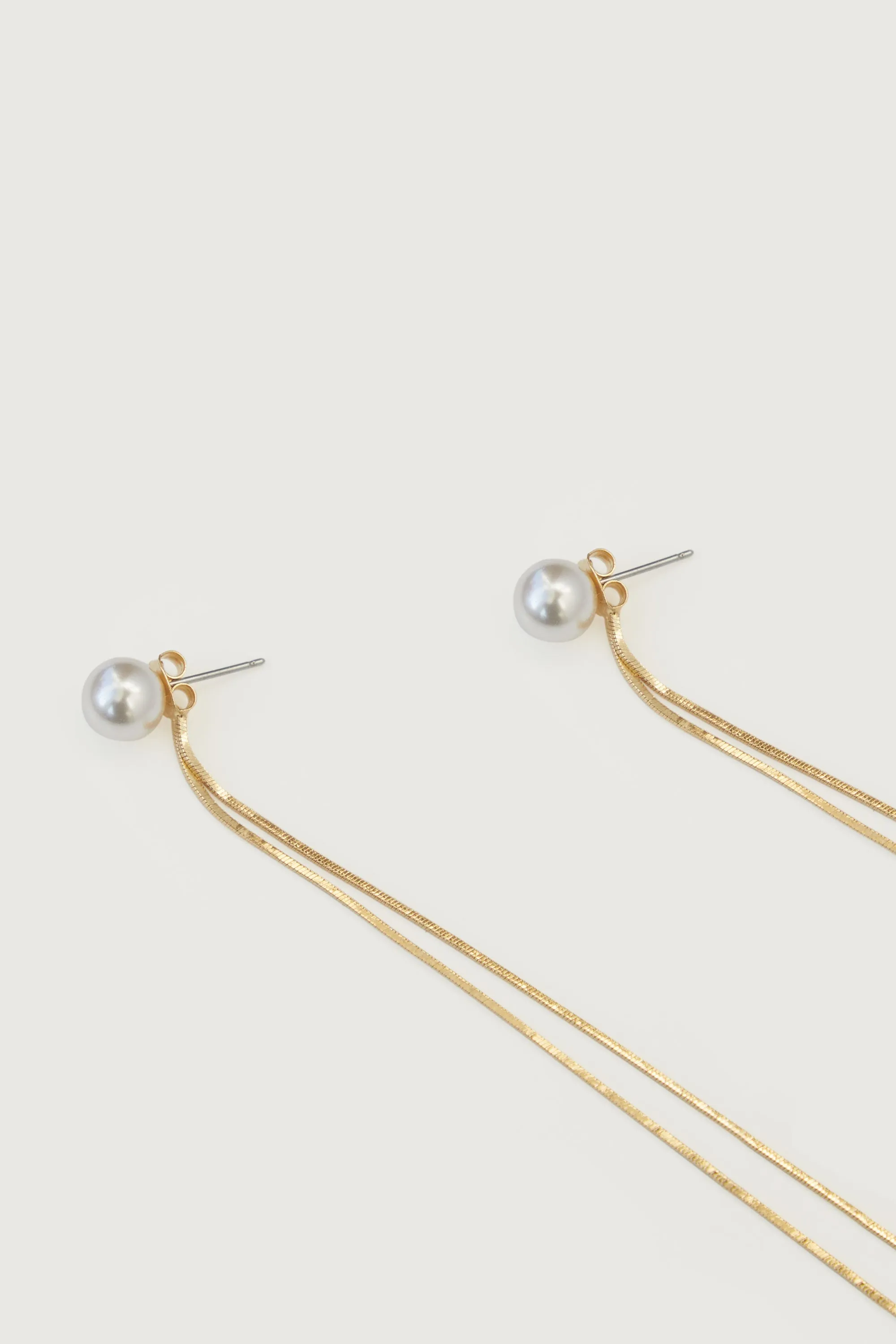 PEARL STUD WITH TWO CHAINS sold by OAK AND FORT product image thumbnail 4