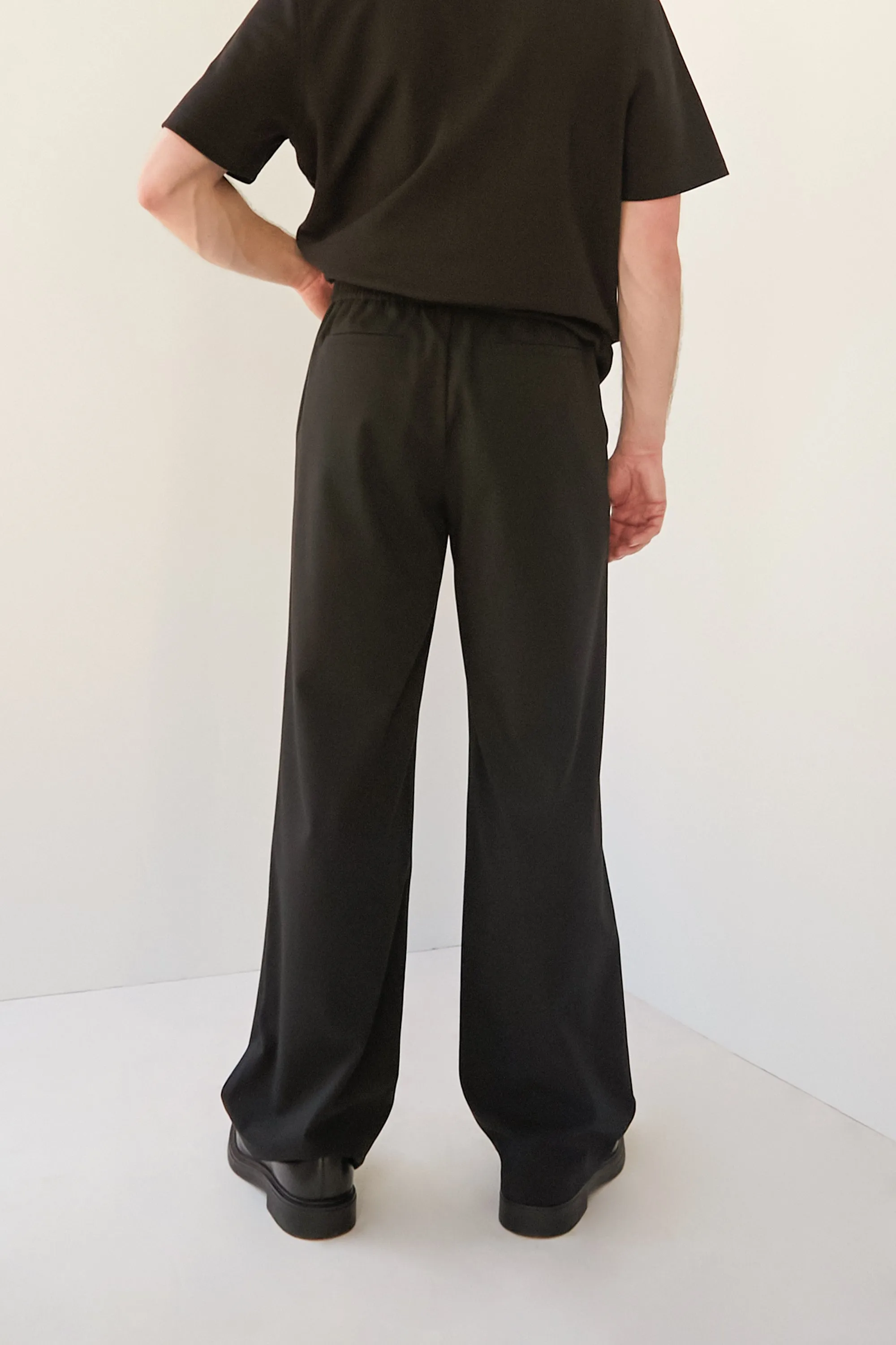 ELASTIC WAIST SUITING PANT sold by OAK AND FORT product image thumbnail 3