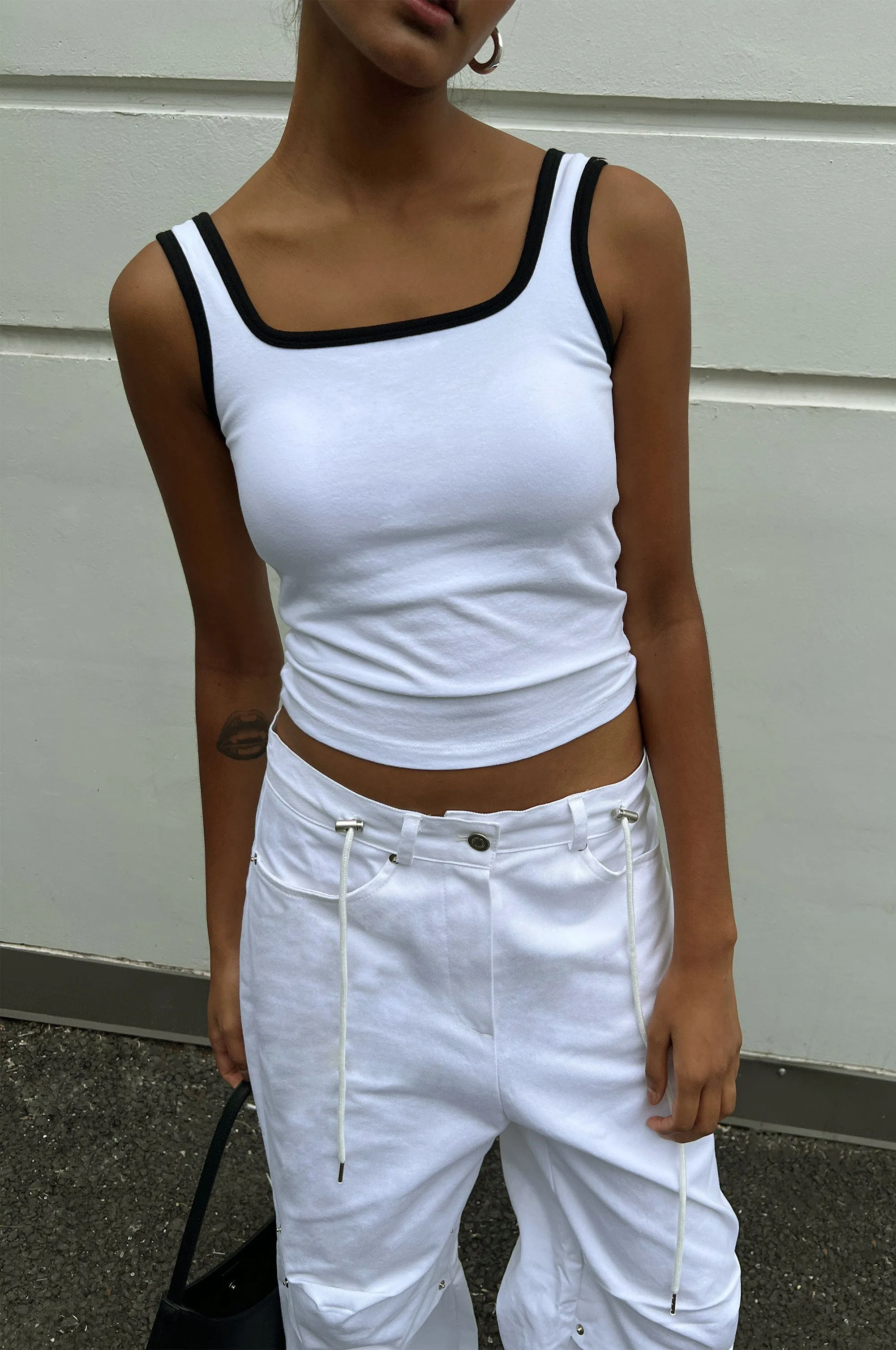 CONTRAST TRIM CROPPED TANK sold by OAK AND FORT