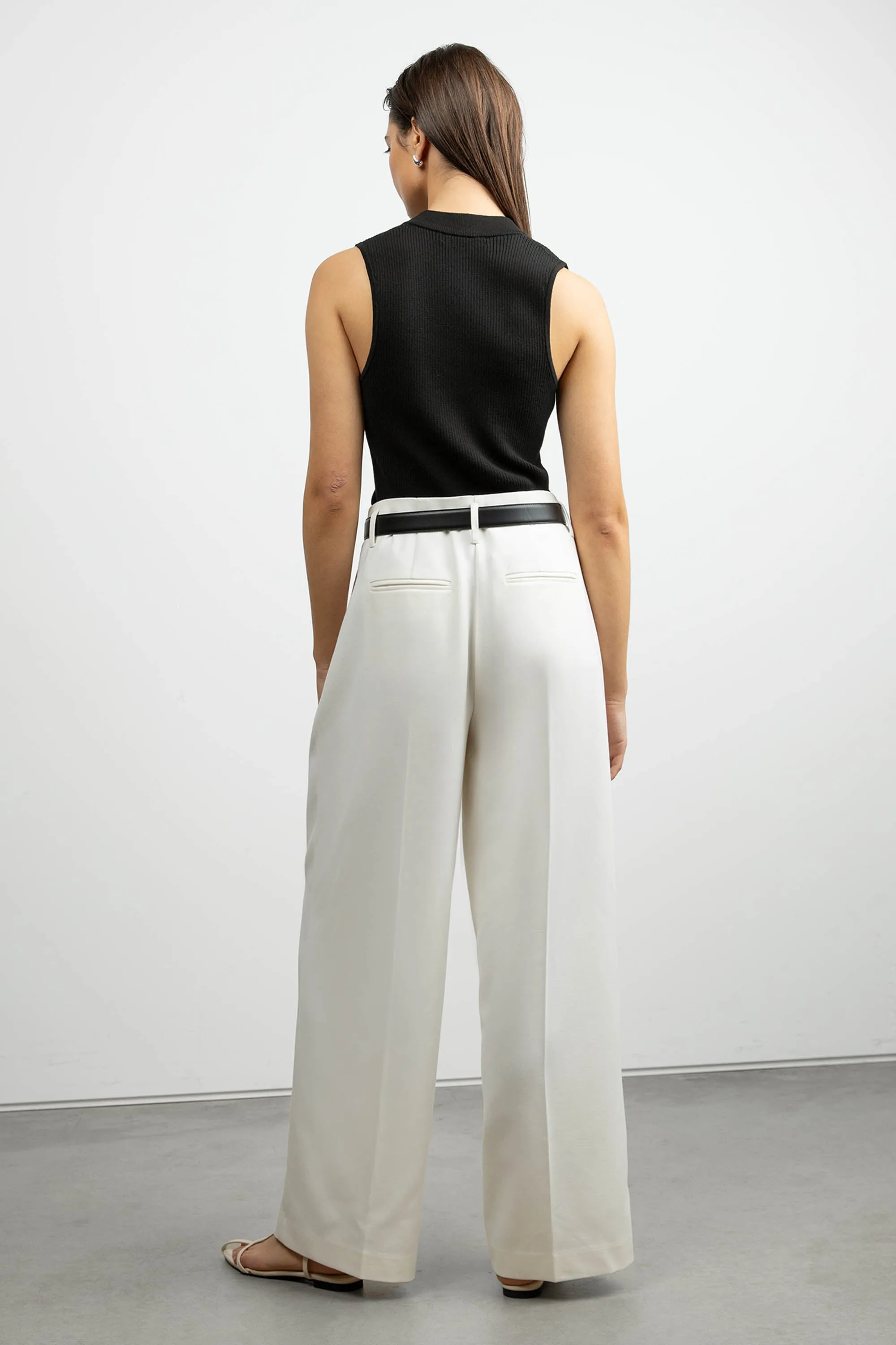 HIGH-RISE WIDE LEG SUITING PANT sold by OAK AND FORT product image thumbnail 5
