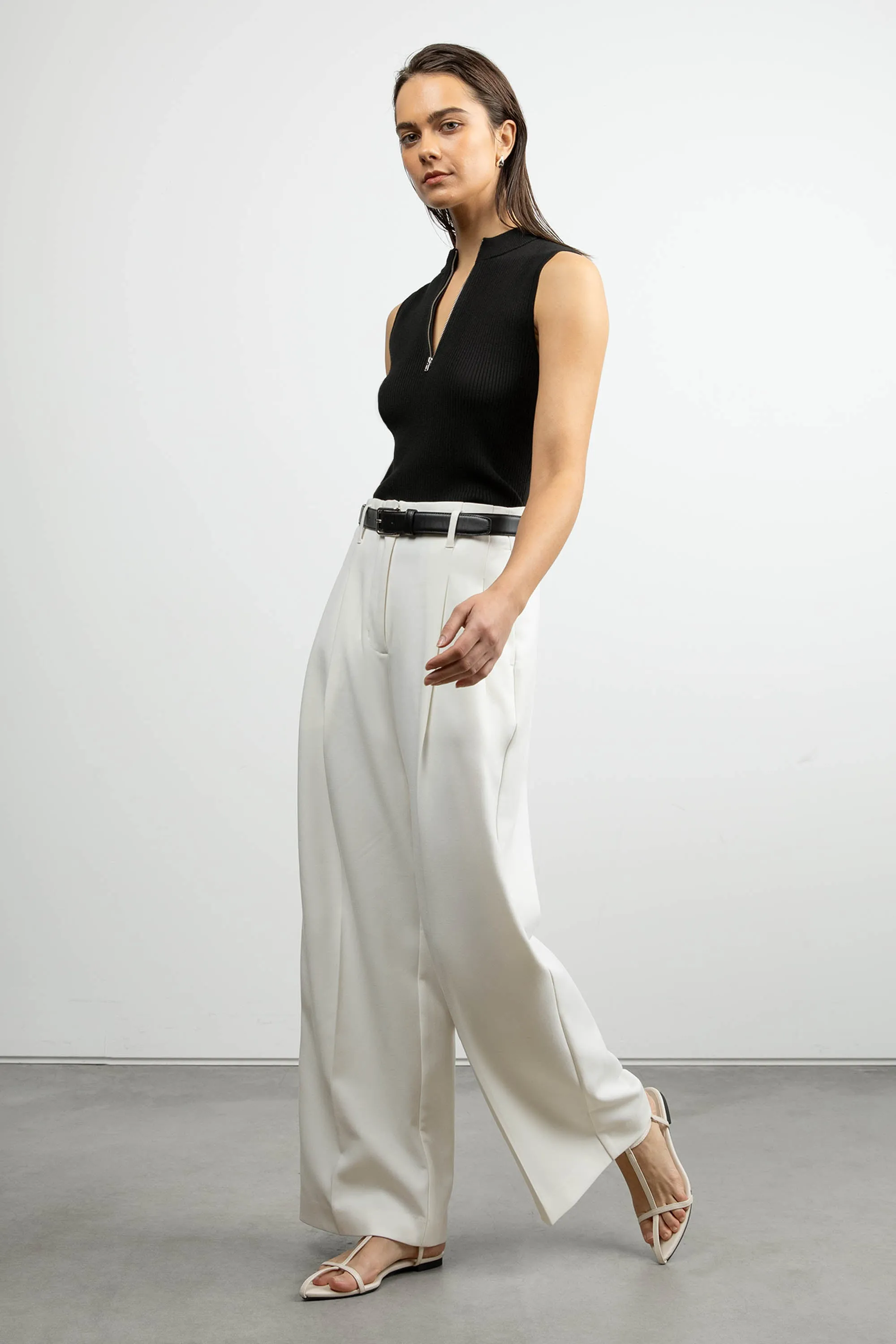 HIGH-RISE WIDE LEG SUITING PANT sold by OAK AND FORT product image thumbnail 2