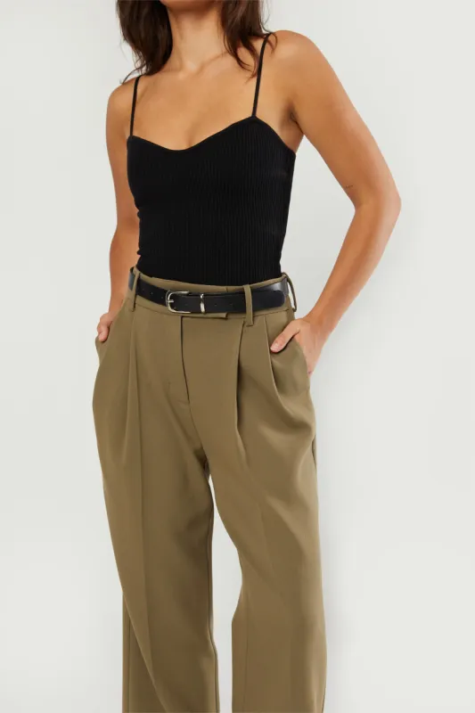 SWEETHEART NECK TANK sold by OAK AND FORT