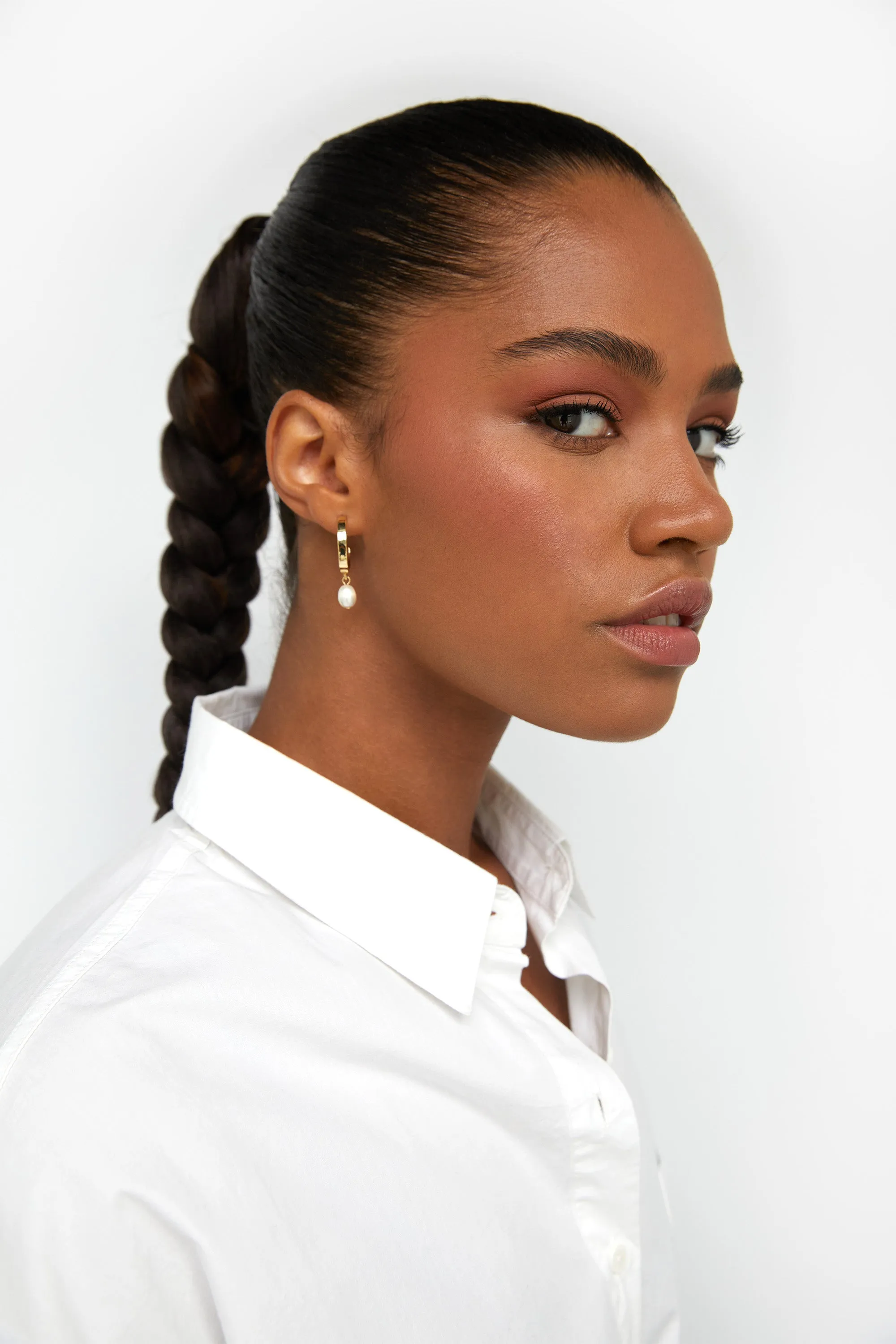 HOOP WITH PEARL sold by OAK AND FORT product image thumbnail 2