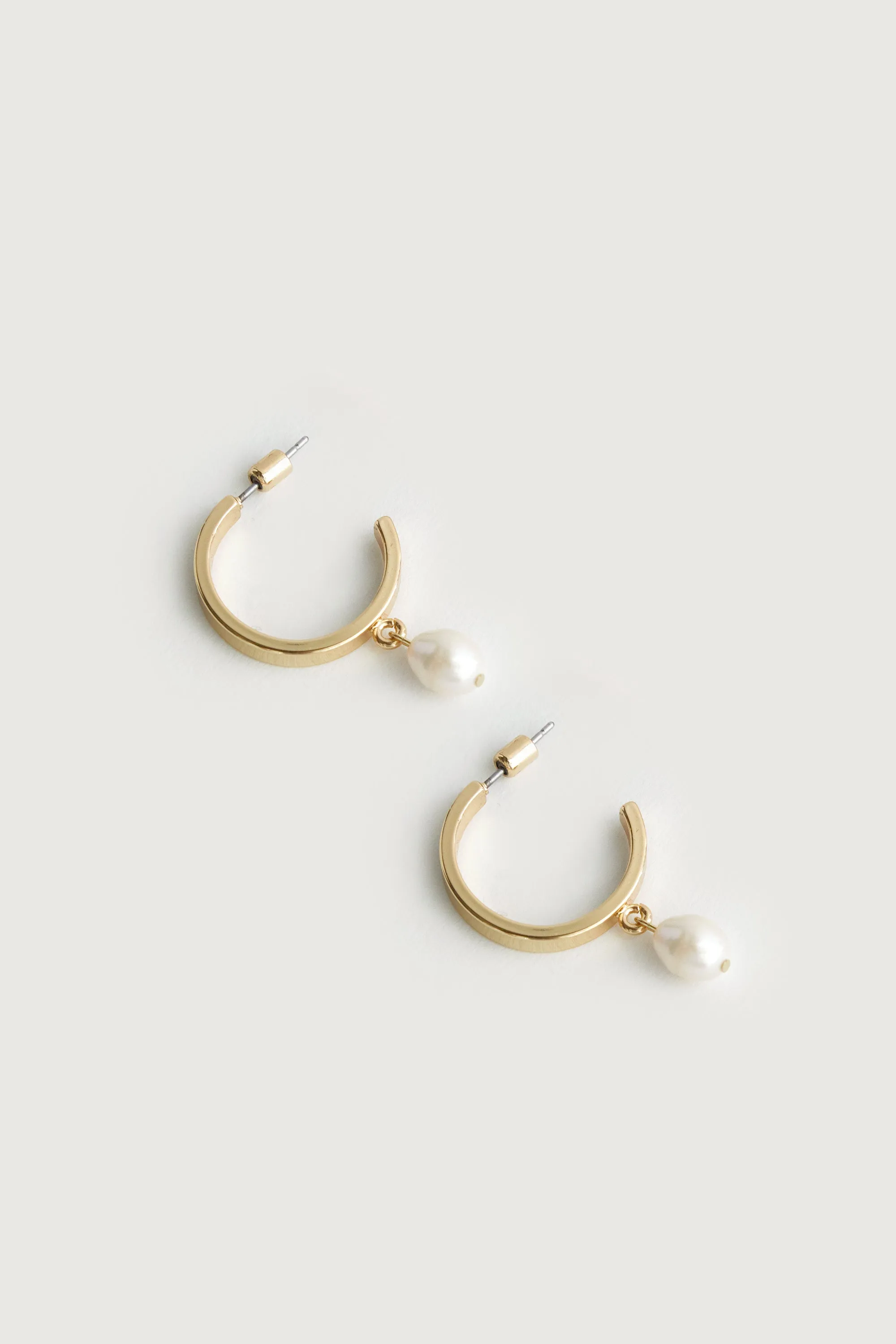 HOOP WITH PEARL sold by OAK AND FORT product image thumbnail 4